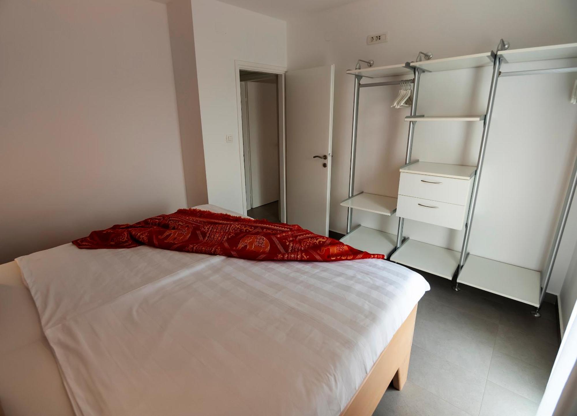 Haus Helga Leilighet Rab Town Eksteriør bilde